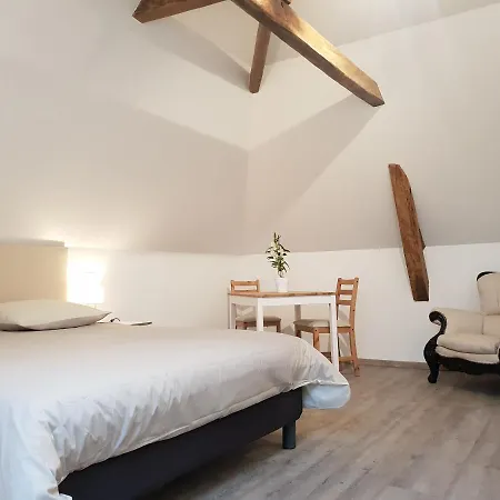 Chambre A La Ferme Privatunterkunft *